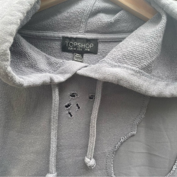 TOPSHOP Rare Cold Shoulder Distressed Ripped Sweatshirt Hoodie Size S - Picture 8 of 9